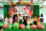 Dai Dien Cac Lop Nhan Qua Trung Thu