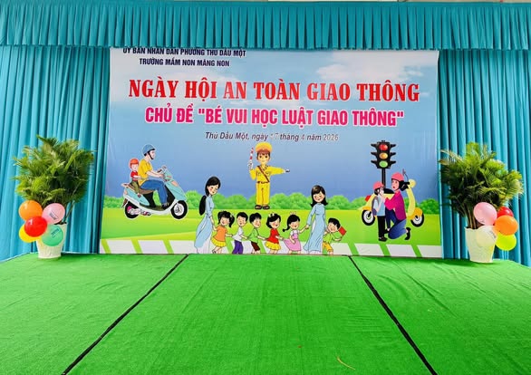 🚦 NGÀY HỘI AN TOÀN GIAO THÔNG –  CHỦ ĐỀ: BÉ VUI HỌC LUẬT GIAO THÔNG 🚦