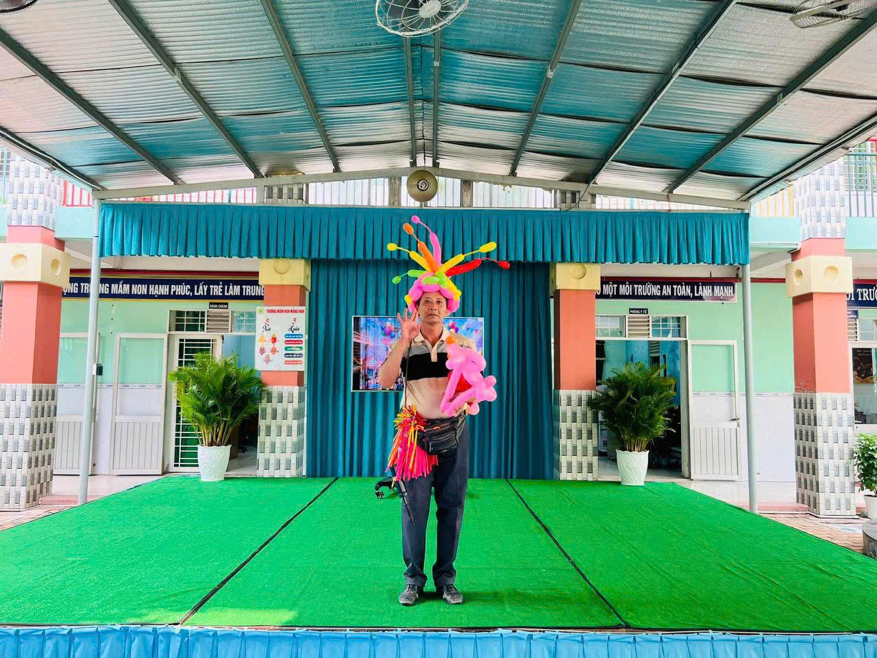 ẢNH BÌA